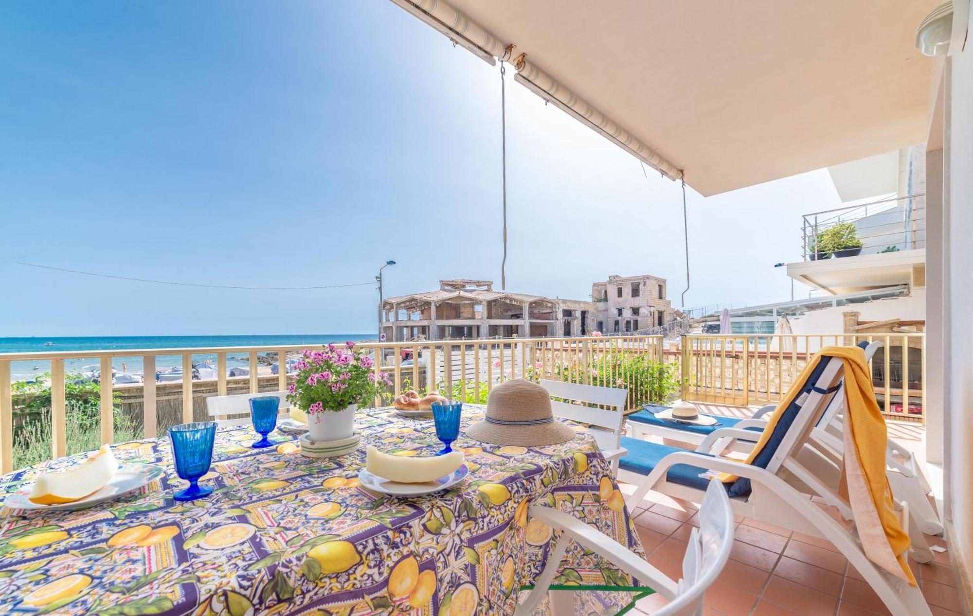 Casa Sul Lungomare Apartment ดอนนาลูกาตา ภายนอก รูปภาพ